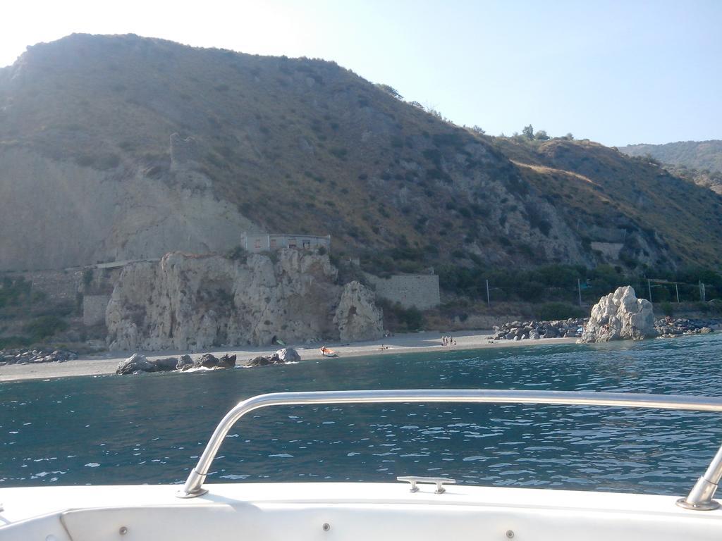 Villetta Singola "Lilla" Alì Terme Zimmer foto