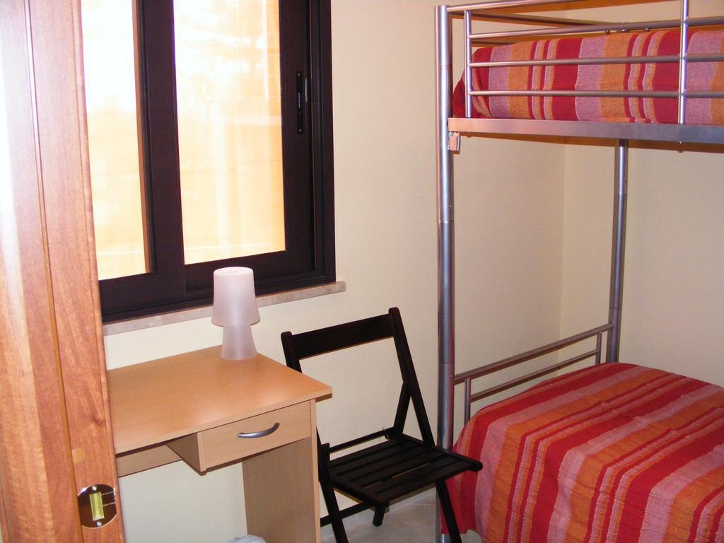 Villetta Singola "Lilla" Alì Terme Zimmer foto